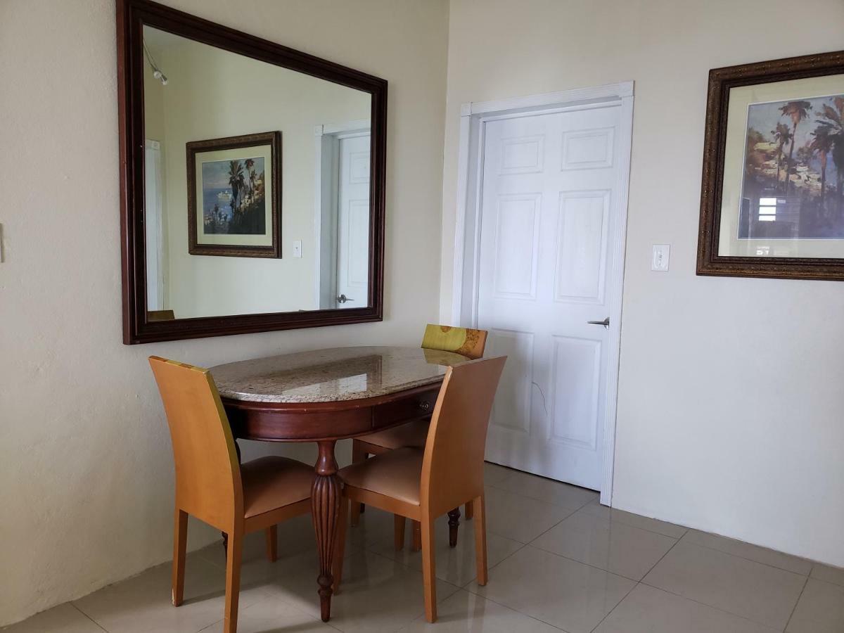 Villa Indigo Sunny 1Br Apartment In Private Gated Estate Charlotte Amalie Exteriör bild