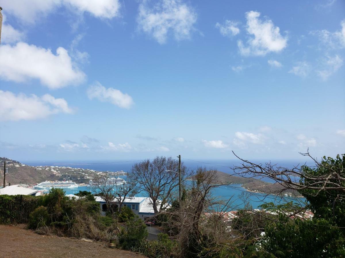 Villa Indigo Sunny 1Br Apartment In Private Gated Estate Charlotte Amalie Exteriör bild