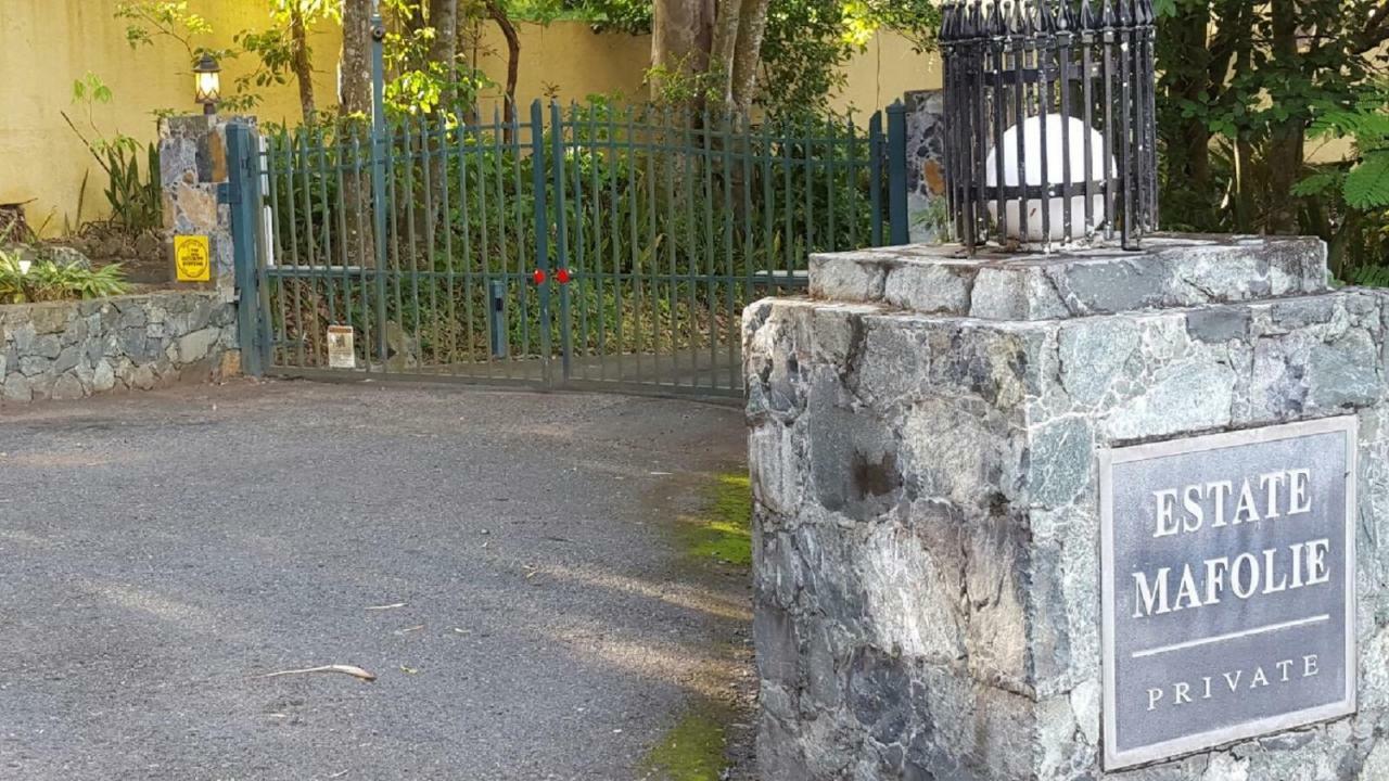 Villa Indigo Sunny 1Br Apartment In Private Gated Estate Charlotte Amalie Exteriör bild
